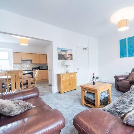 Mumbles View - Free Parking Apartment Oystermouth ภายนอก รูปภาพ