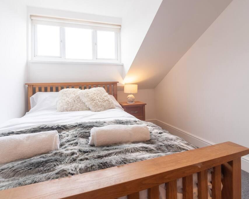 Mumbles View - Free Parking Apartment Oystermouth ภายนอก รูปภาพ