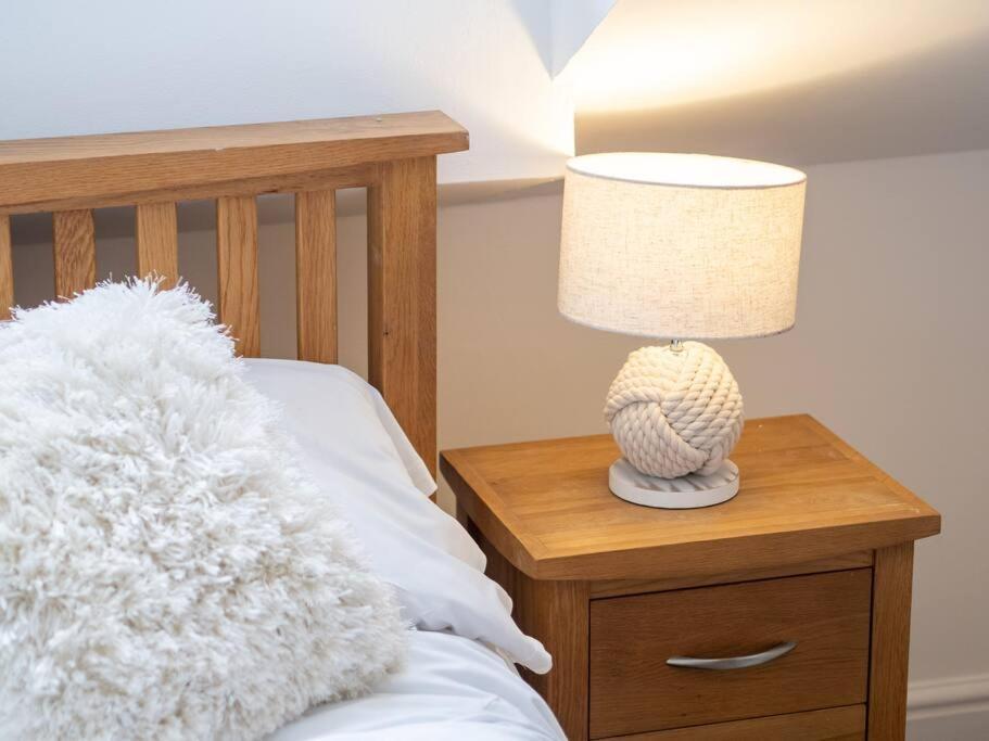 Mumbles View - Free Parking Apartment Oystermouth ภายนอก รูปภาพ
